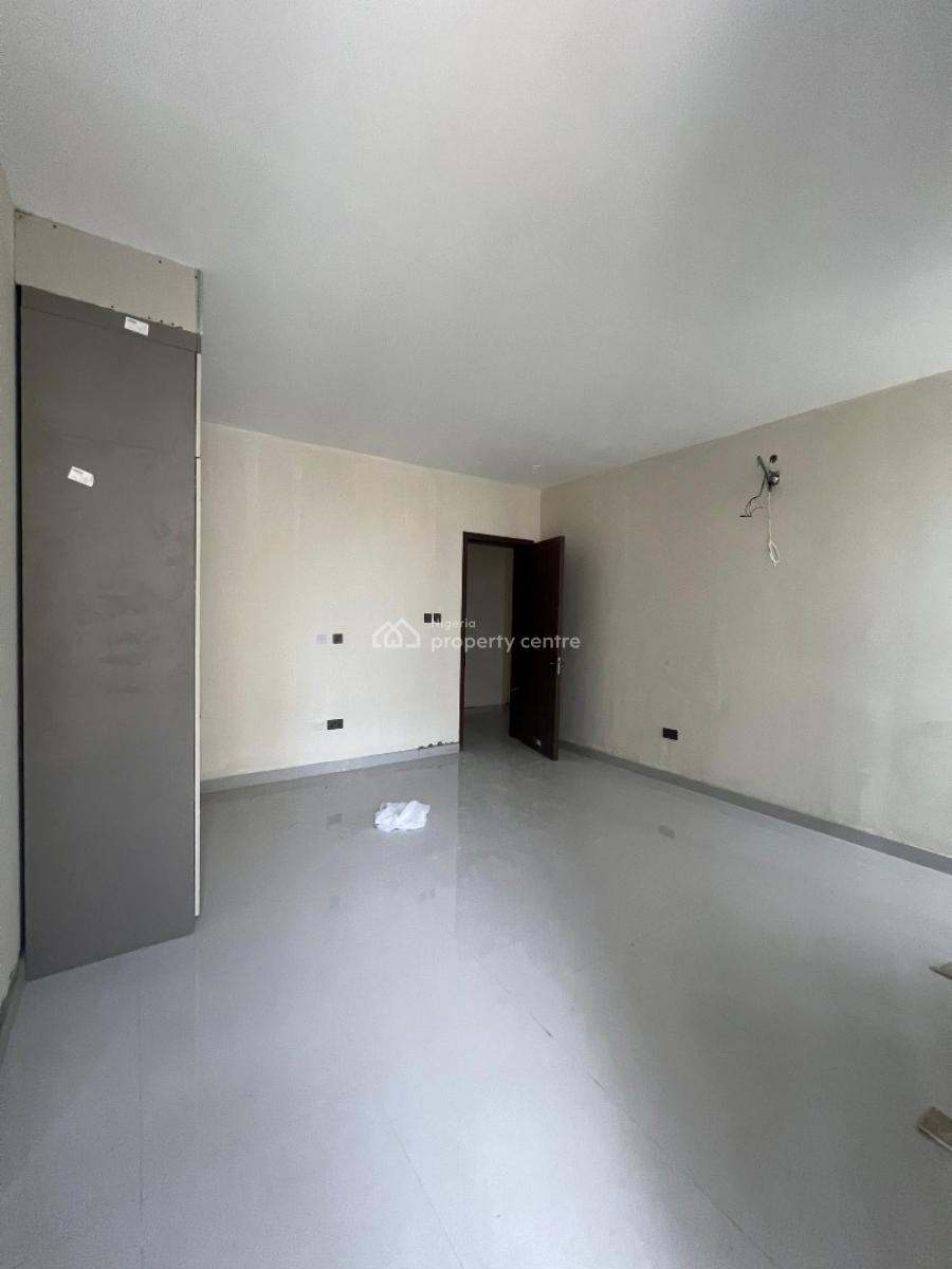 Luxury 2 Bedroom Apartment, Lekki Phase 1, Lekki, Lagos, Flat / Apartment for Sale