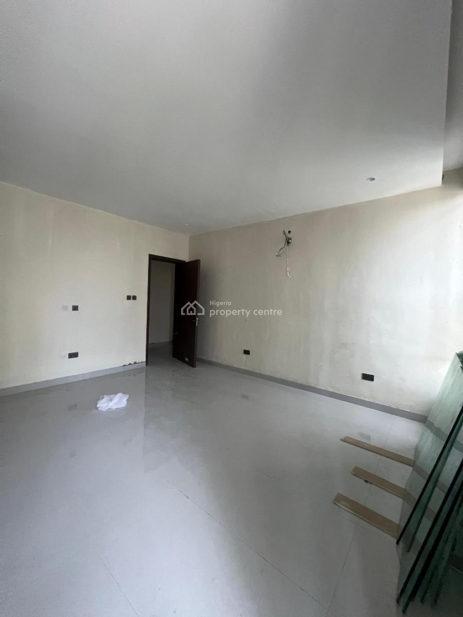 Luxury 2 Bedroom Apartment, Lekki Phase 1, Lekki, Lagos, Flat / Apartment for Sale