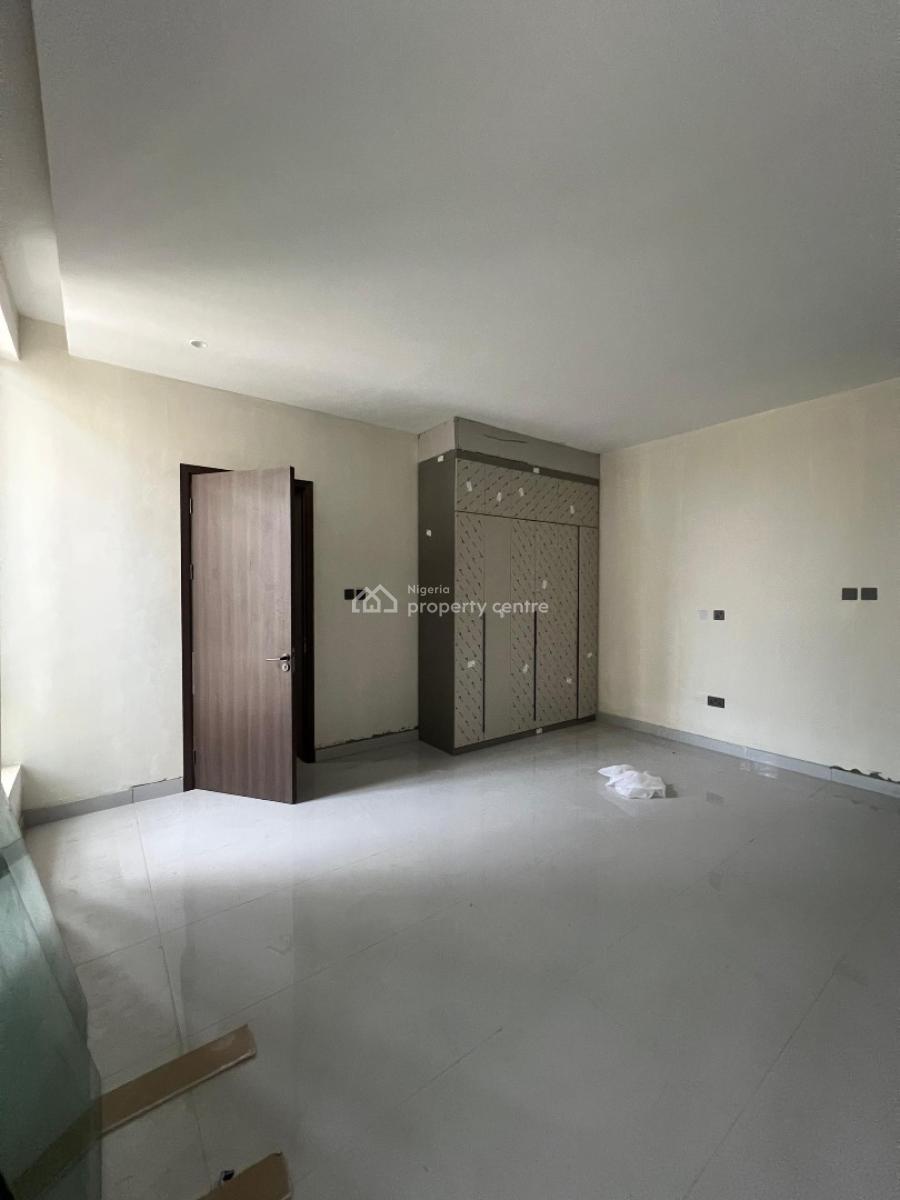 Luxury 2 Bedroom Apartment, Lekki Phase 1, Lekki, Lagos, Flat / Apartment for Sale