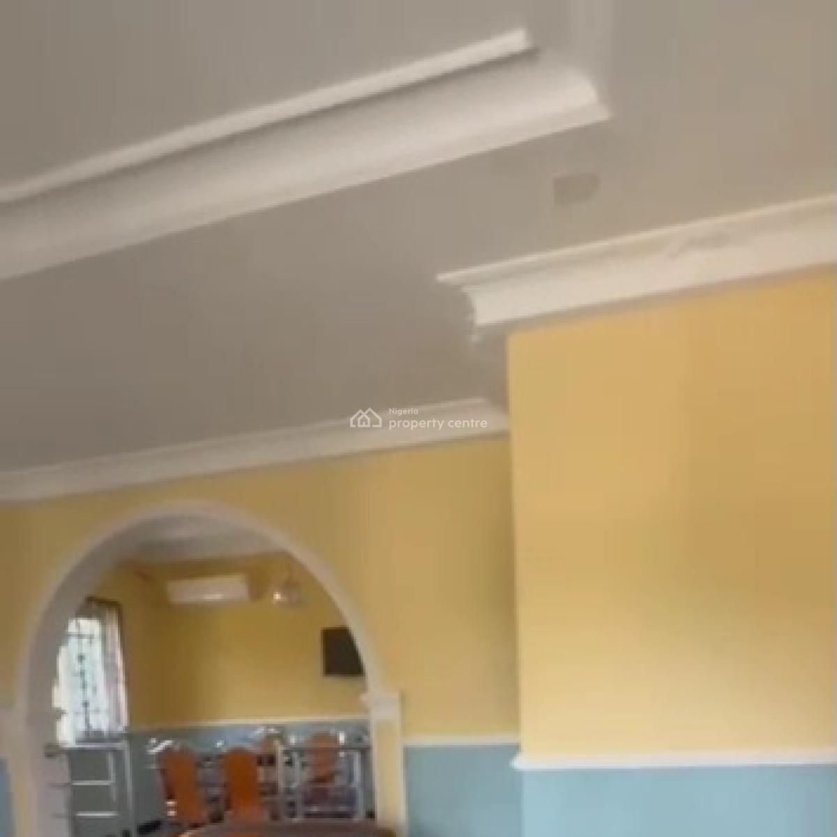 2 Flats of 3 & 2 Bedrooms Each 100ft By 100ft Land, Ogumwenyin Road, Off Ugbor Central,, Benin, Oredo, Edo, Block of Flats for Sale