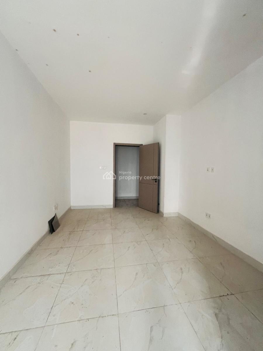 Well Built 3bedroom Apartment, Lekki Phase 1, Lekki, Lagos, Flat / Apartment for Rent