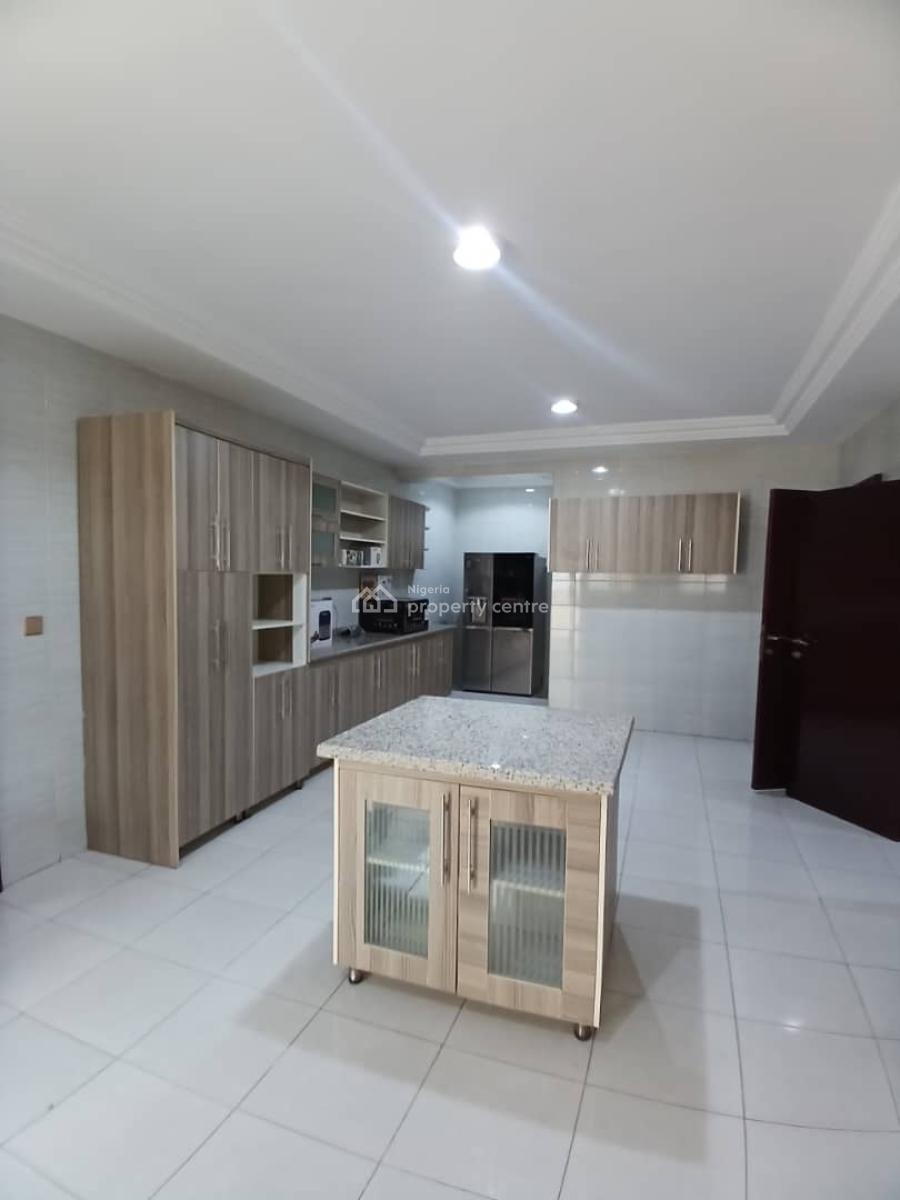 Luxury and Tastefully Furnished 5 Bedroom, 1 Guest Charlet & 3 Rooms Bq, Asokoro District, Abuja, House for Sale