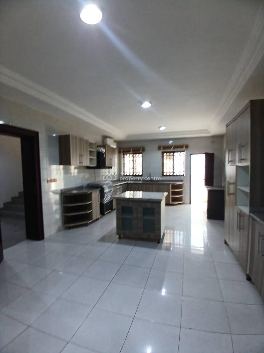 Luxury and Tastefully Furnished 5 Bedroom, 1 Guest Charlet & 3 Rooms Bq, Asokoro District, Abuja, House for Sale