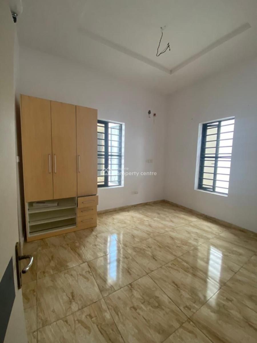 Luxury 1bed in a Shared Apartment in a Very Safe and Secured Estate, Orchid Road, Royal Pine Estate, Lekki, Lagos, Self Contain (single Rooms) for Rent