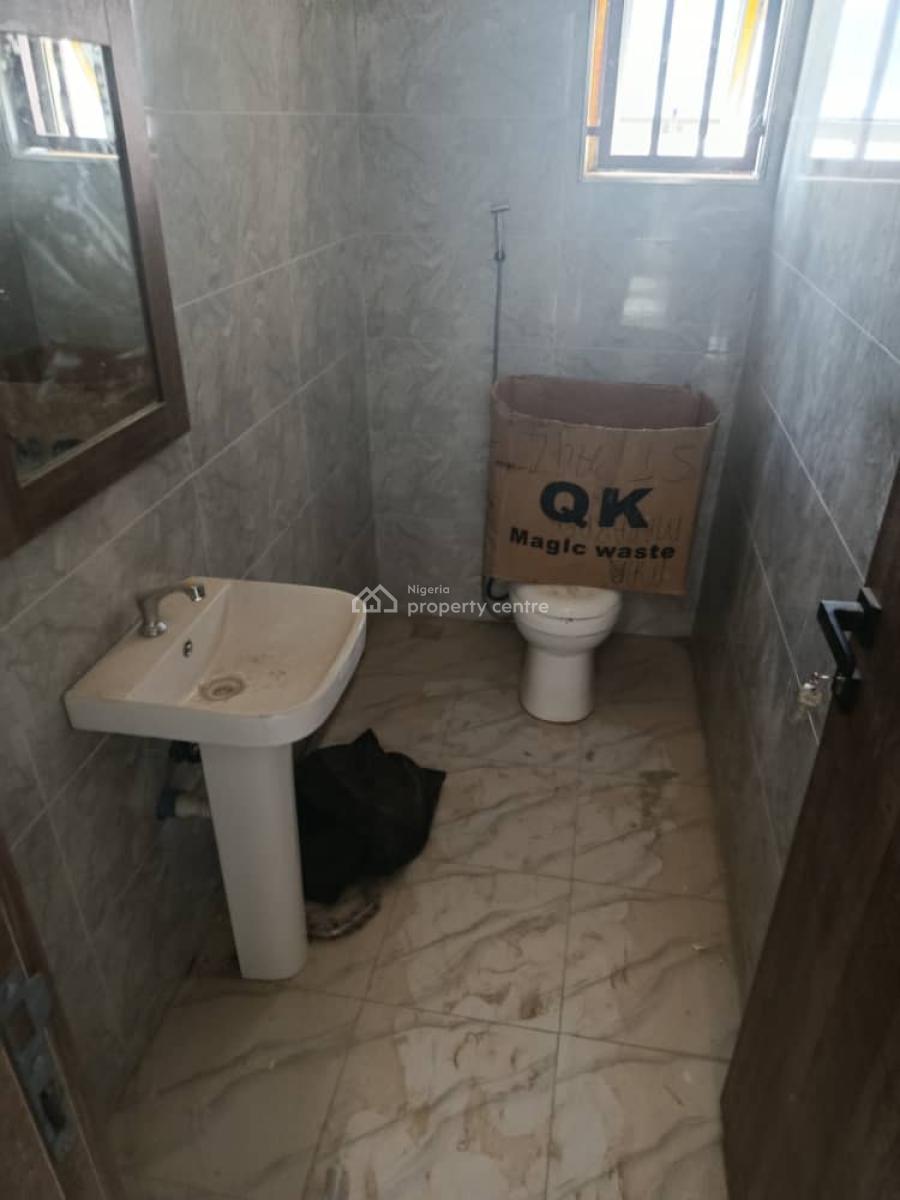 Contemporary Units of 3 Bedroom Duplex, Behind Dunamis Glory Dome, Lugbe District, Abuja, Detached Duplex for Sale