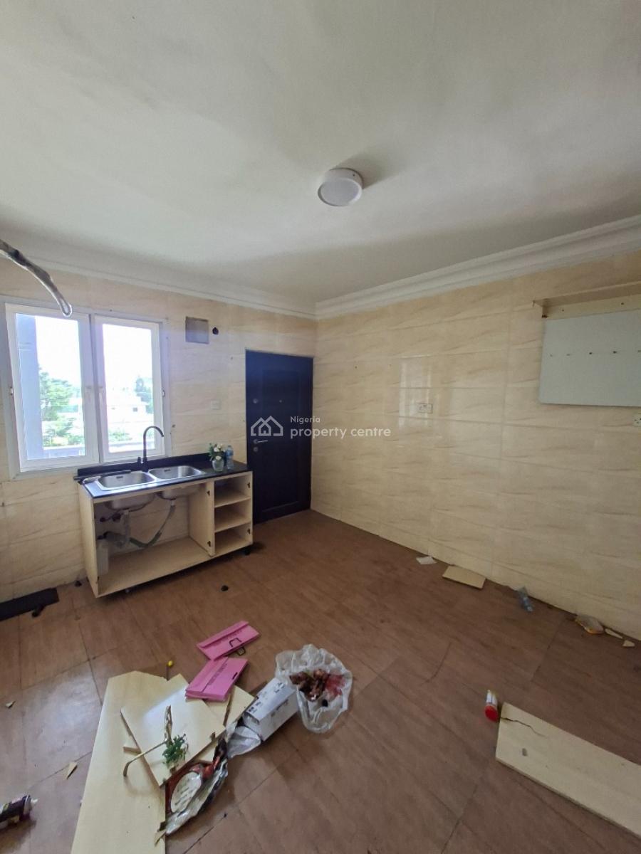 Spacious 2 Bedroom Apartment, Lekki Right, Lekki Phase 1, Lekki, Lagos, Flat / Apartment for Rent