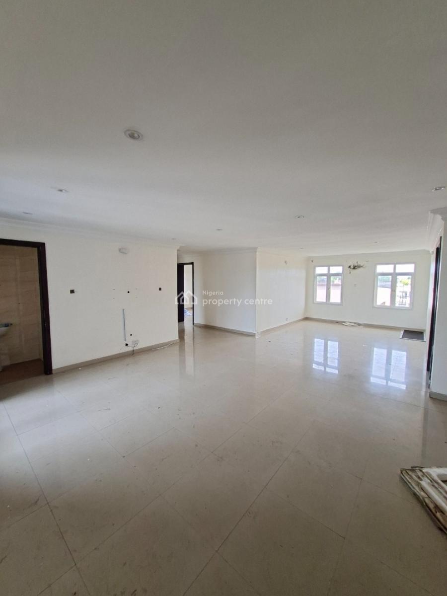 Spacious 2 Bedroom Apartment, Lekki Right, Lekki Phase 1, Lekki, Lagos, Flat / Apartment for Rent