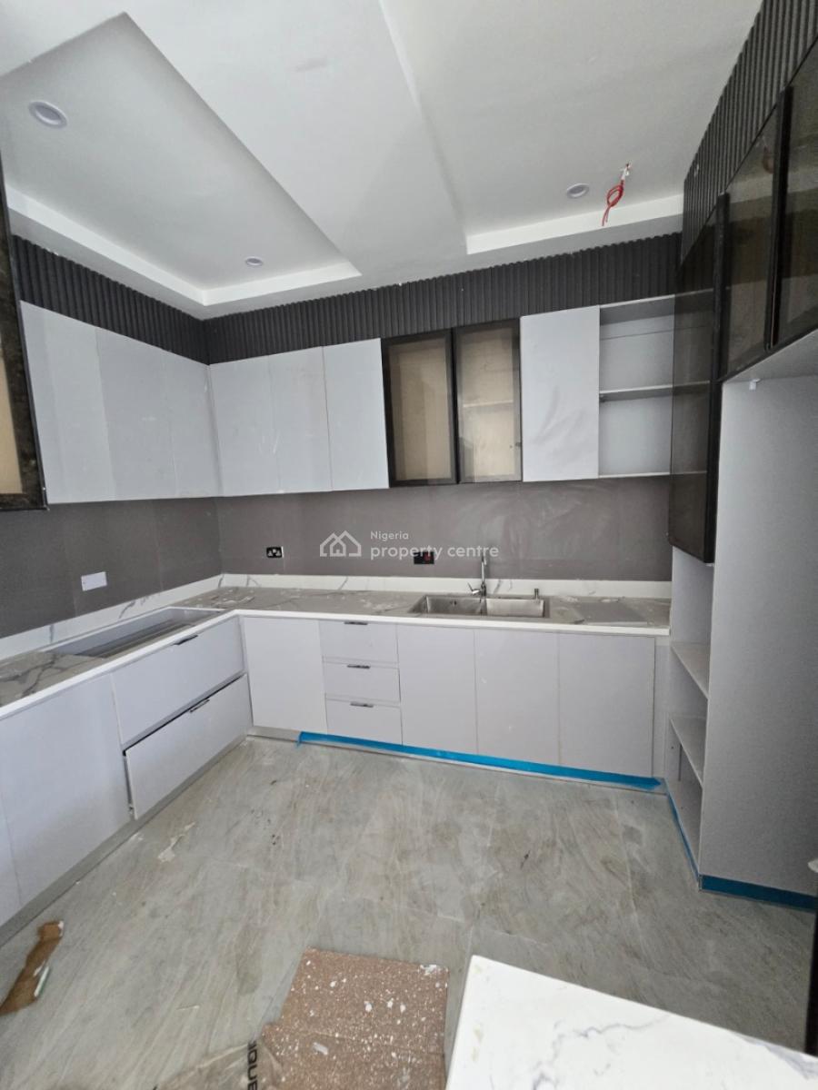 Brand New Spacious 2 Bedroom Penthouse, Lekki Enclave Estate, Opposite Nike Art Gallery, Ikate, Lekki, Lagos, Flat / Apartment for Sale
