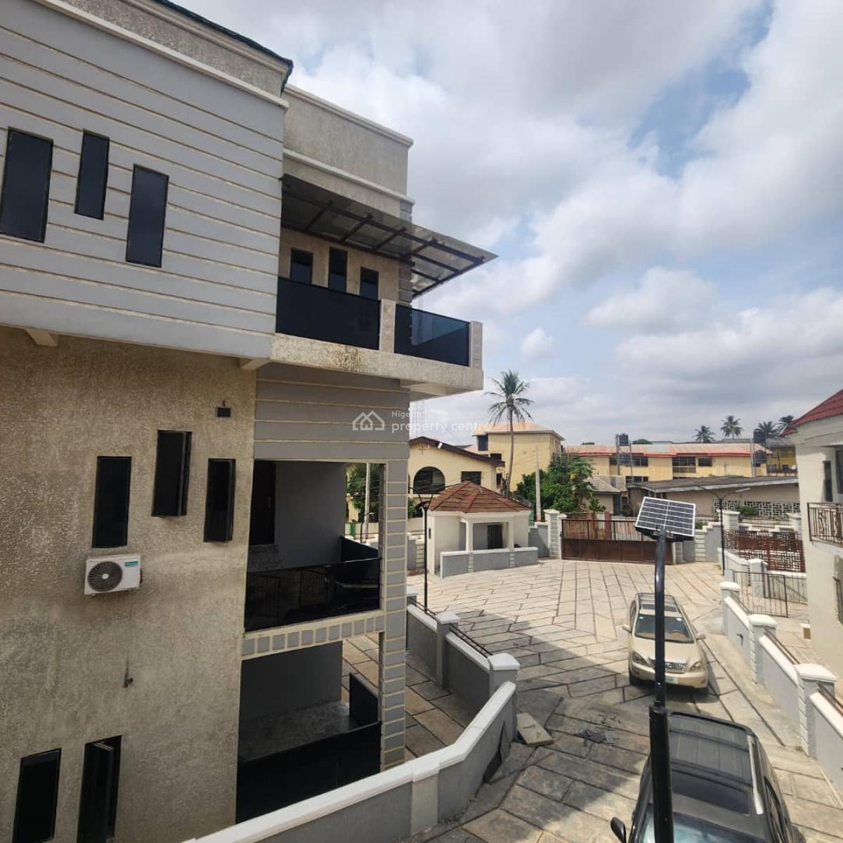 4 Bedroom Duplex with 2 Bedroom Bq, Old Bodija, Ibadan, Oyo, Semi-detached Duplex for Sale