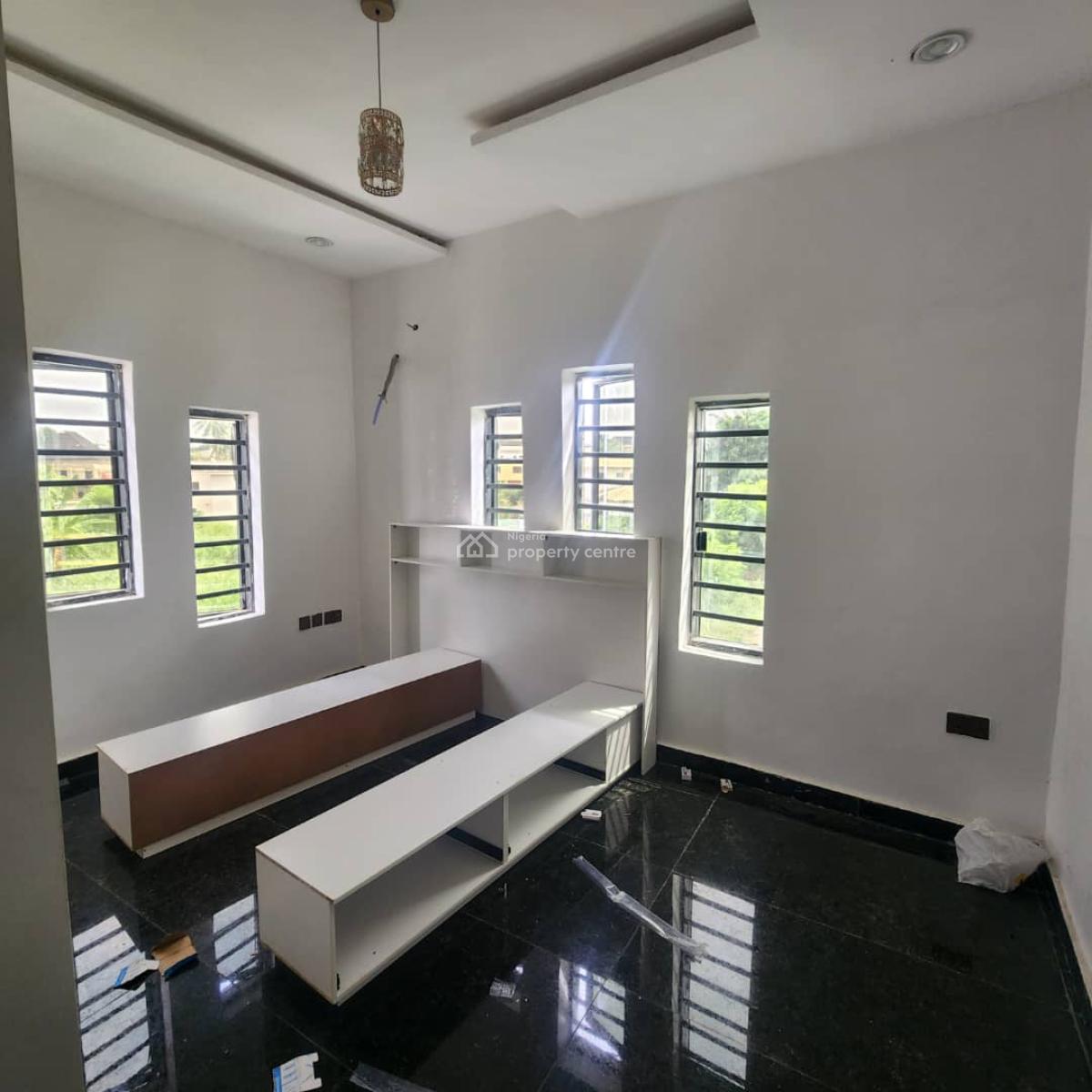 4 Bedroom Duplex with 2 Bedroom Bq, Old Bodija, Ibadan, Oyo, Semi-detached Duplex for Sale