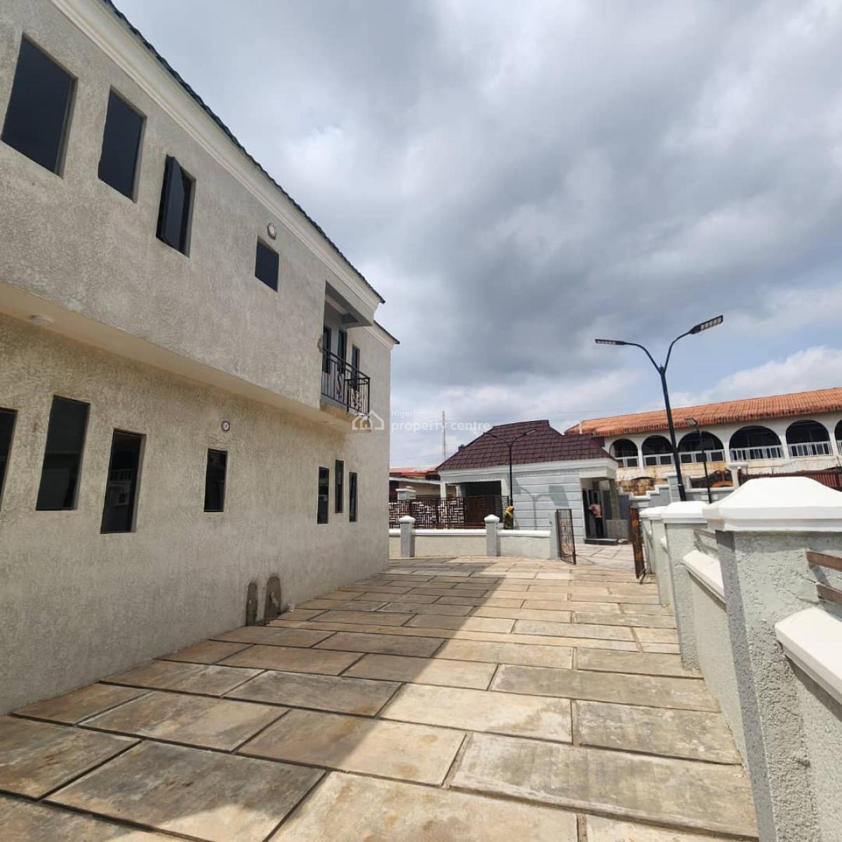 4 Bedroom Duplex with 2 Bedroom Bq, Old Bodija, Ibadan, Oyo, Semi-detached Duplex for Sale