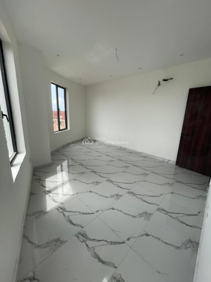 Luxury 4-bedroom Maisonette Duplex Overlooking The Atlantic Ocean, Victoria Island (vi), Lagos, Flat / Apartment for Sale