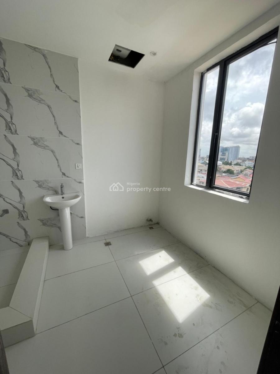 Luxury 4-bedroom Maisonette Duplex Overlooking The Atlantic Ocean, Victoria Island (vi), Lagos, Flat / Apartment for Sale