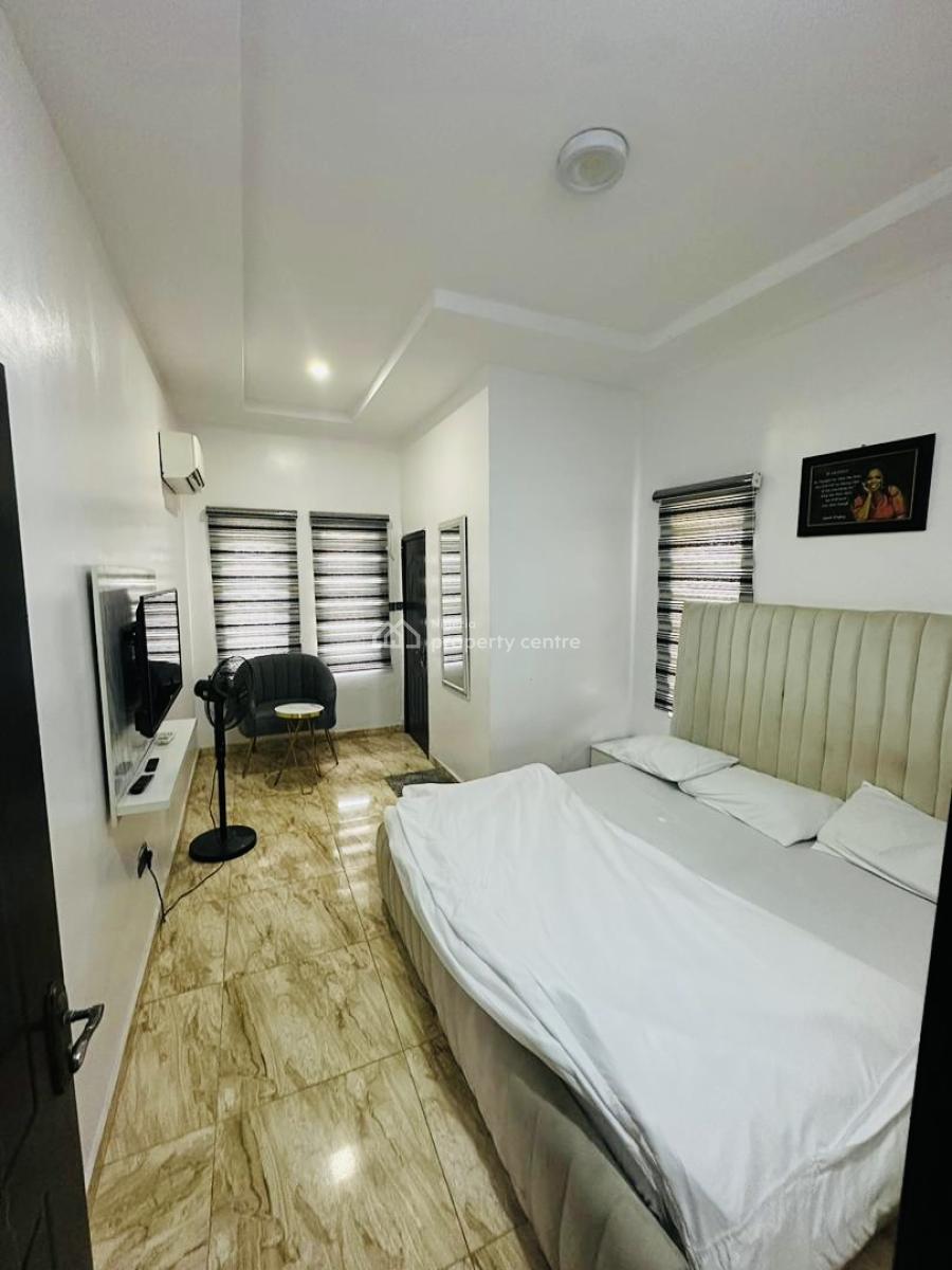 Exquisite 2 Bedroom Apartment, Ologolo, Lekki, Lagos, Flat / Apartment for Rent