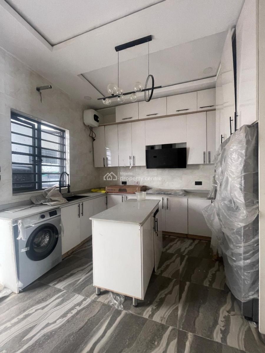 4 Bedroom Semi Detached Duplex with a Car Port and Bq, Ikate, Lekki, Lagos, Semi-detached Duplex for Sale