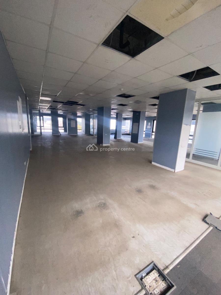 571 Square Meters Open Plan Office Space, Mobolaji Bank Anthony Way, Ikeja, Lagos, Office Space for Rent