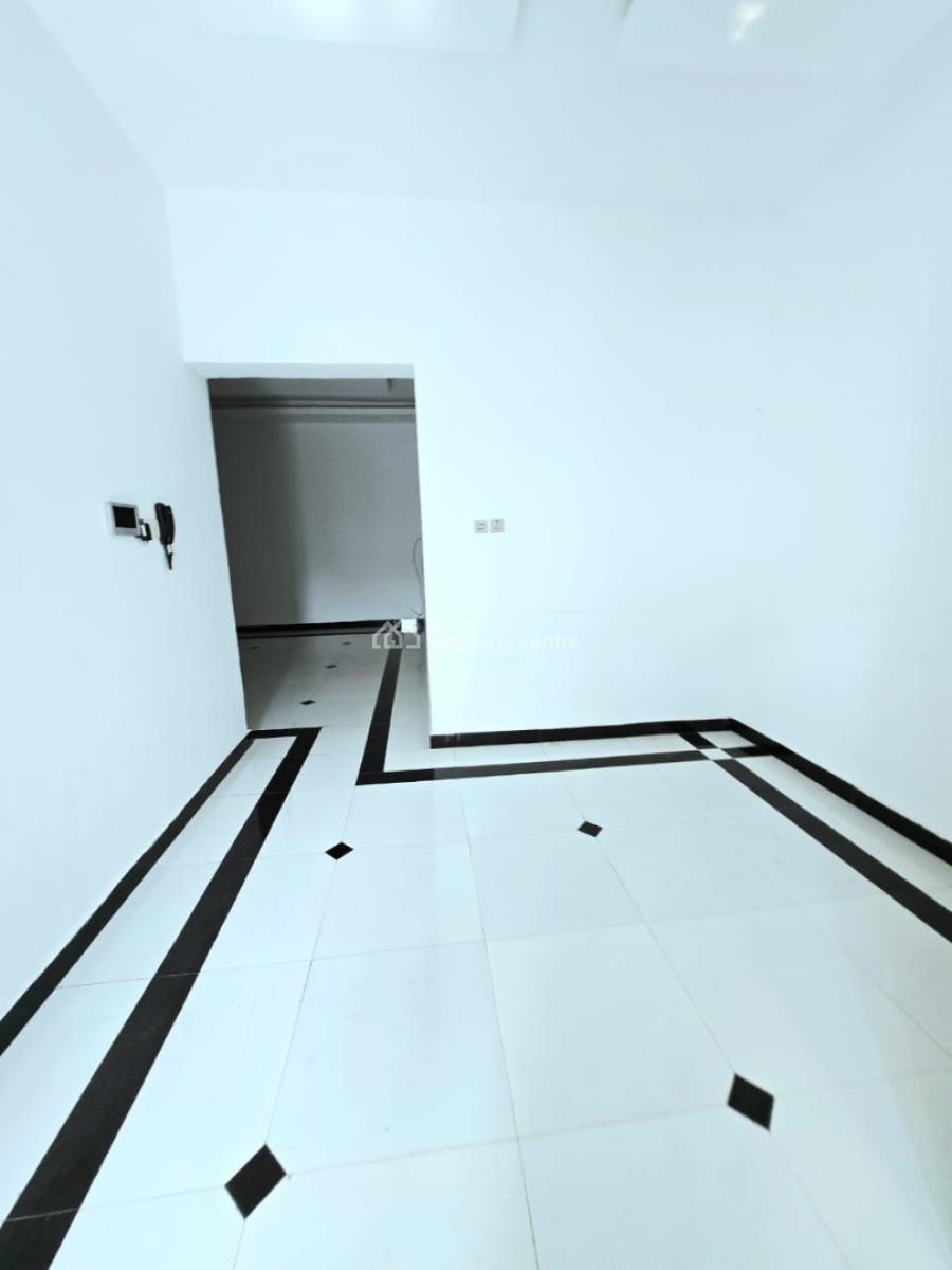 3 Bedroom Apartment with a Bq, Lekki Phase 1, Lekki, Lagos, Flat / Apartment for Rent