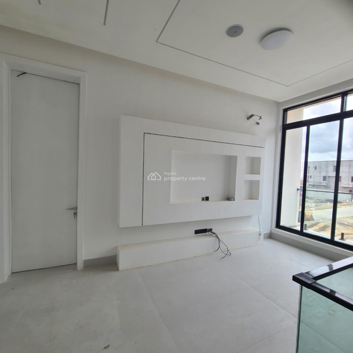 5 Bedroom Semi Detached Duplex, Lekki Phase 1, Lekki, Lagos, House for Sale