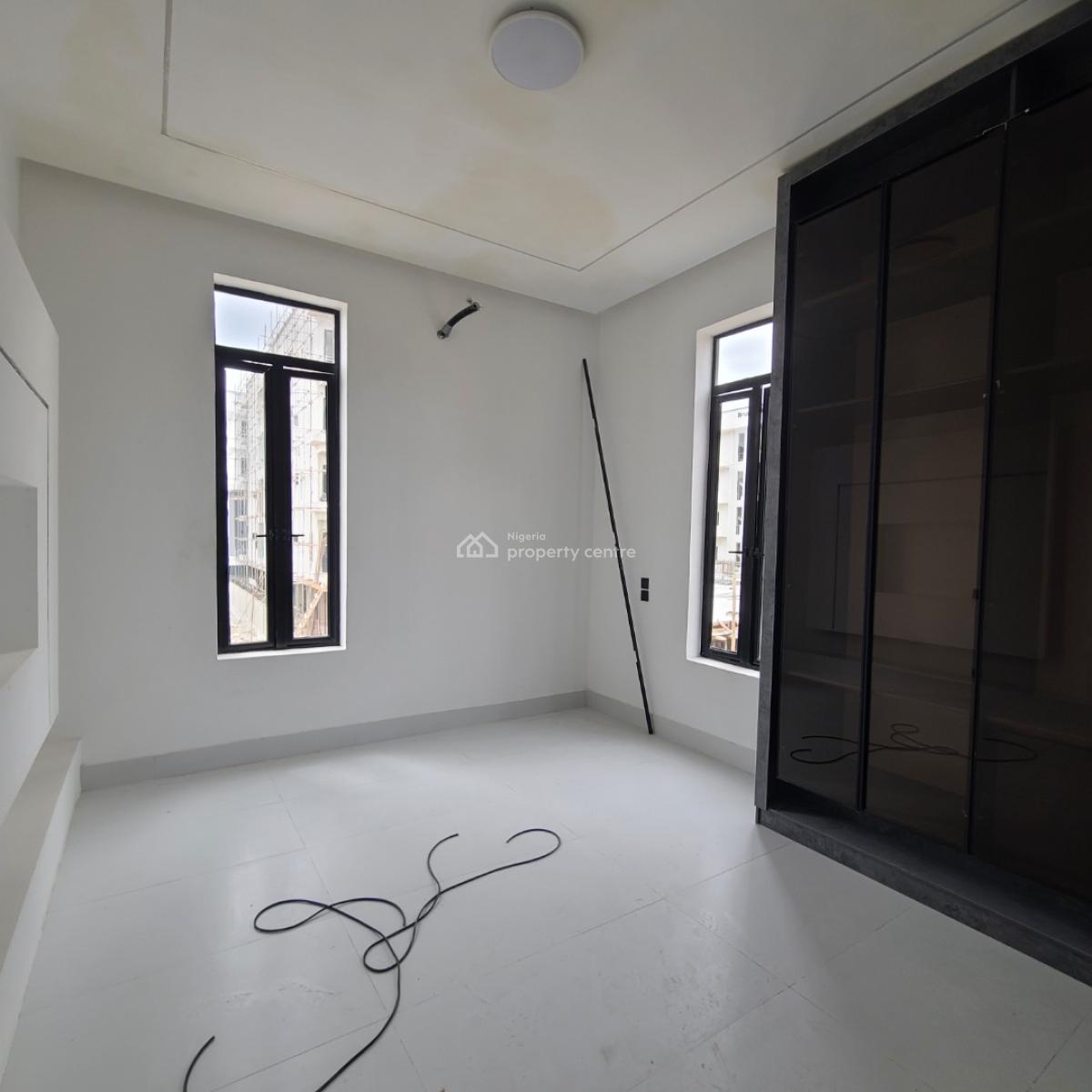 5 Bedroom Semi Detached Duplex, Lekki Phase 1, Lekki, Lagos, House for Sale