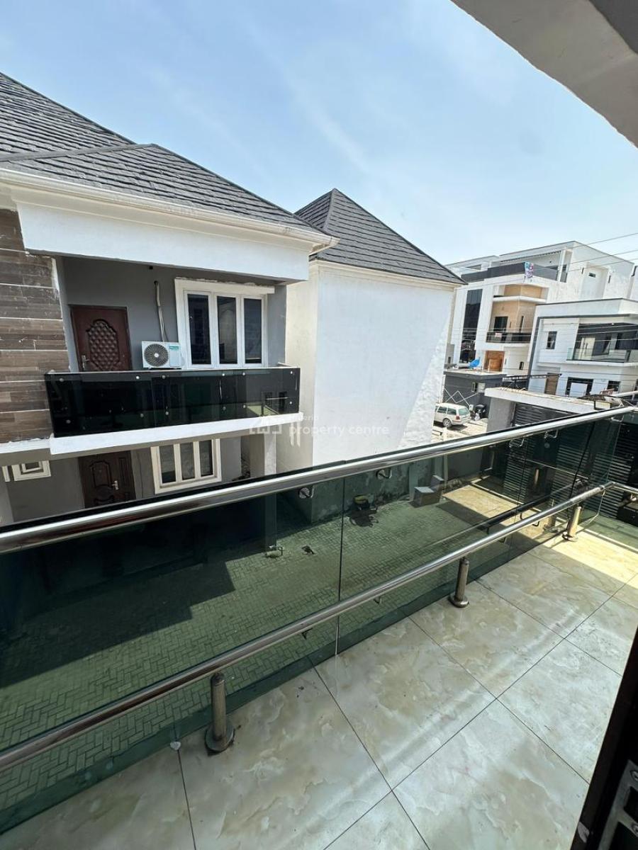 Massive Master Bedroom with Big Balcony, Royal Pine Estate Gate 3, Orchid Road, Lekki, Lagos, Self Contain (single Rooms) for Rent