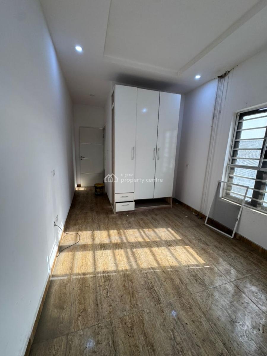 Very Big Semi Masters Bedroom, Orchid Roadabout, Lekki, Lagos, Self Contain (single Rooms) for Rent