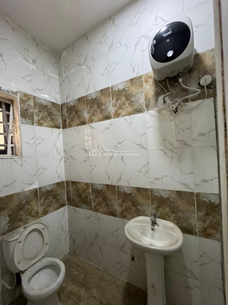Very Big Semi Masters Bedroom, Orchid Roadabout, Lekki, Lagos, Self Contain (single Rooms) for Rent