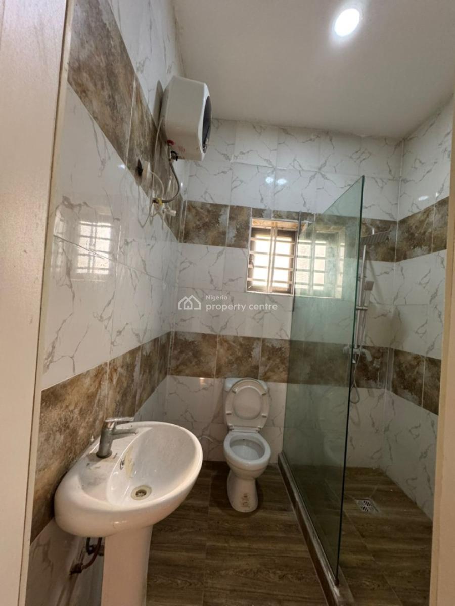 Very Big Semi Masters Bedroom, Orchid Roadabout, Lekki, Lagos, Self Contain (single Rooms) for Rent