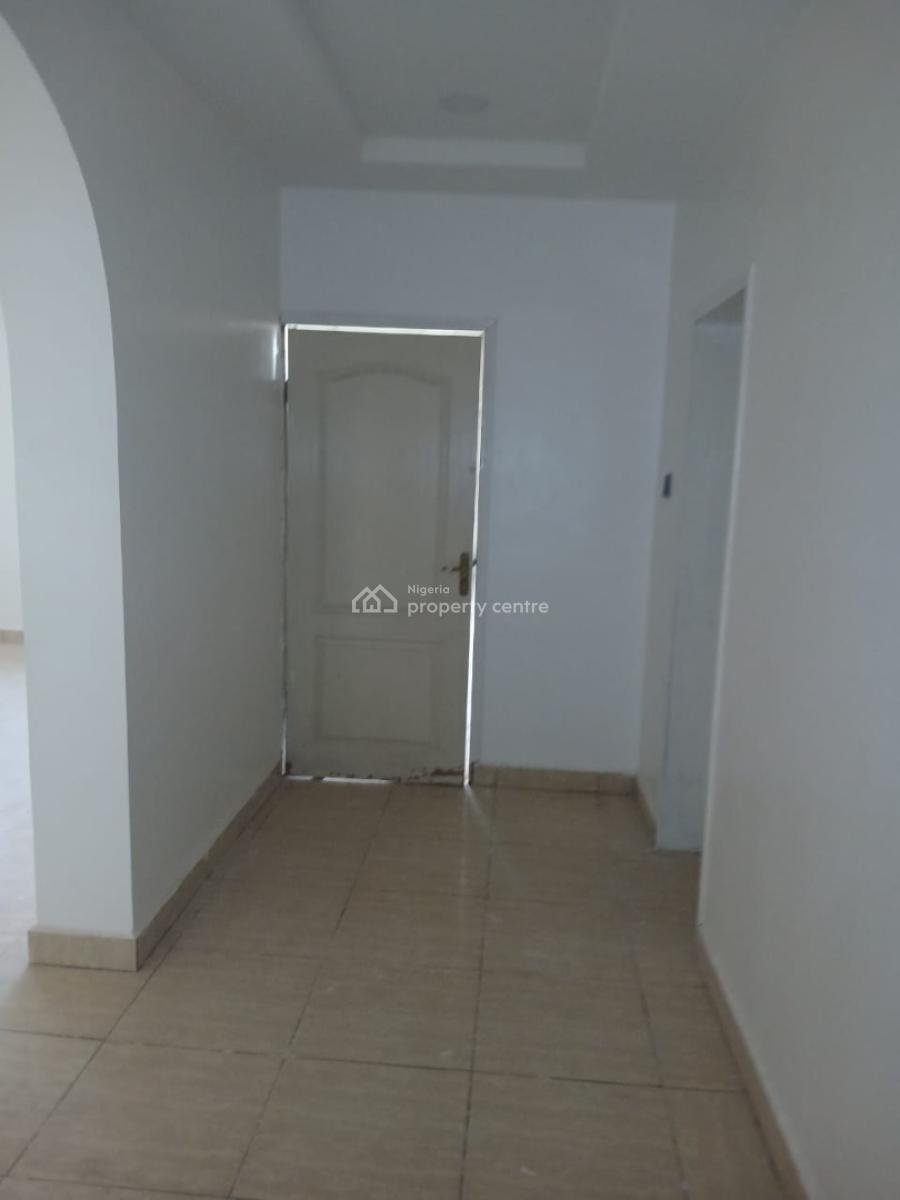 Tastefully Finished and Newly Renovated 3 Bedroom Flat, Ebitu Ekiwe Street, Jabi, Abuja, Flat / Apartment for Rent