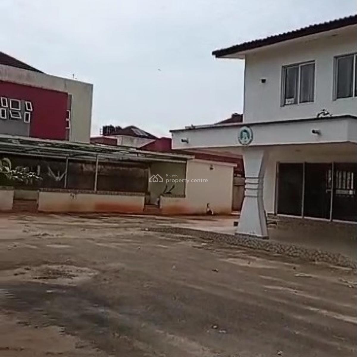 5 Bedroom Duplexes All Rooms Ensuited with Bq 150ft By 300ft Land, Along Aiguobasimwin Crescent, Off Golf Course Road, Old Gra, Benin, Oredo, Edo, House for Sale