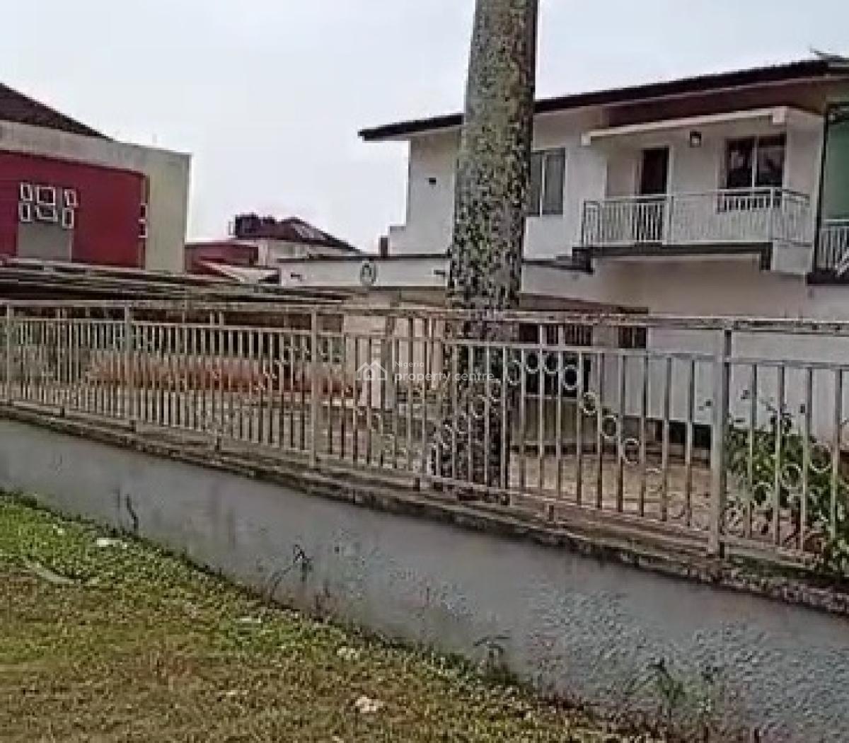 5 Bedroom Duplexes All Rooms Ensuited with Bq 150ft By 300ft Land, Along Aiguobasimwin Crescent, Off Golf Course Road, Old Gra, Benin, Oredo, Edo, House for Sale