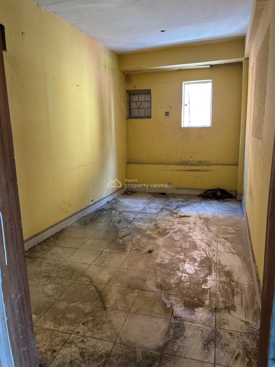 Commercial Space for Lease in a Commercial Area, Oyin Jolayemi, Victoria Island (vi), Lagos, Office Space for Rent