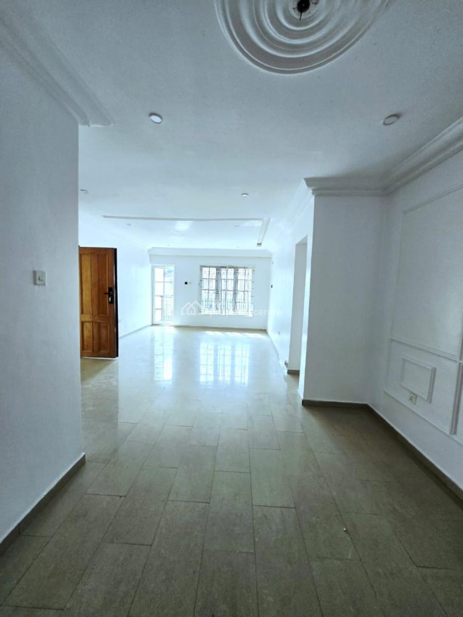 Well-maintained, Self-serviced 2 Units of 3-bedroom Apartment, Lekki Phase 1, Lekki, Lagos, Flat / Apartment for Rent
