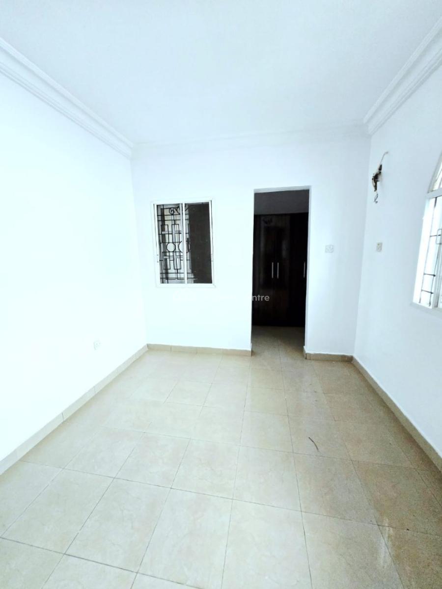 Well-maintained, Self-serviced 2 Units of 3-bedroom Apartment, Lekki Phase 1, Lekki, Lagos, Flat / Apartment for Rent
