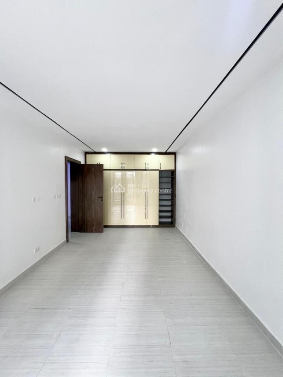 Well Built 2 Bedroom Apartment, Ikate, Lekki, Lagos, Flat / Apartment for Rent