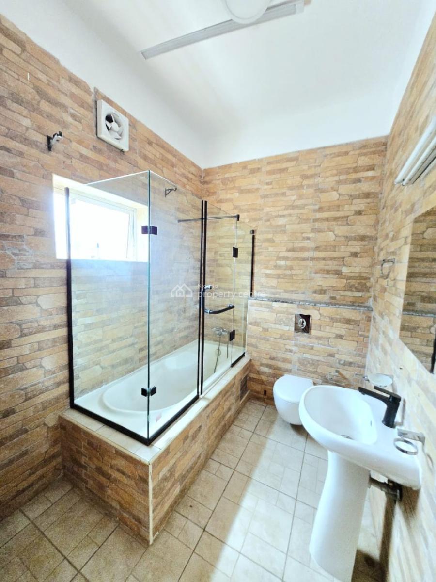 Well Maintained Waterfront 2-bedroom Apartment, Old Ikoyi, Ikoyi, Lagos, Flat / Apartment for Rent