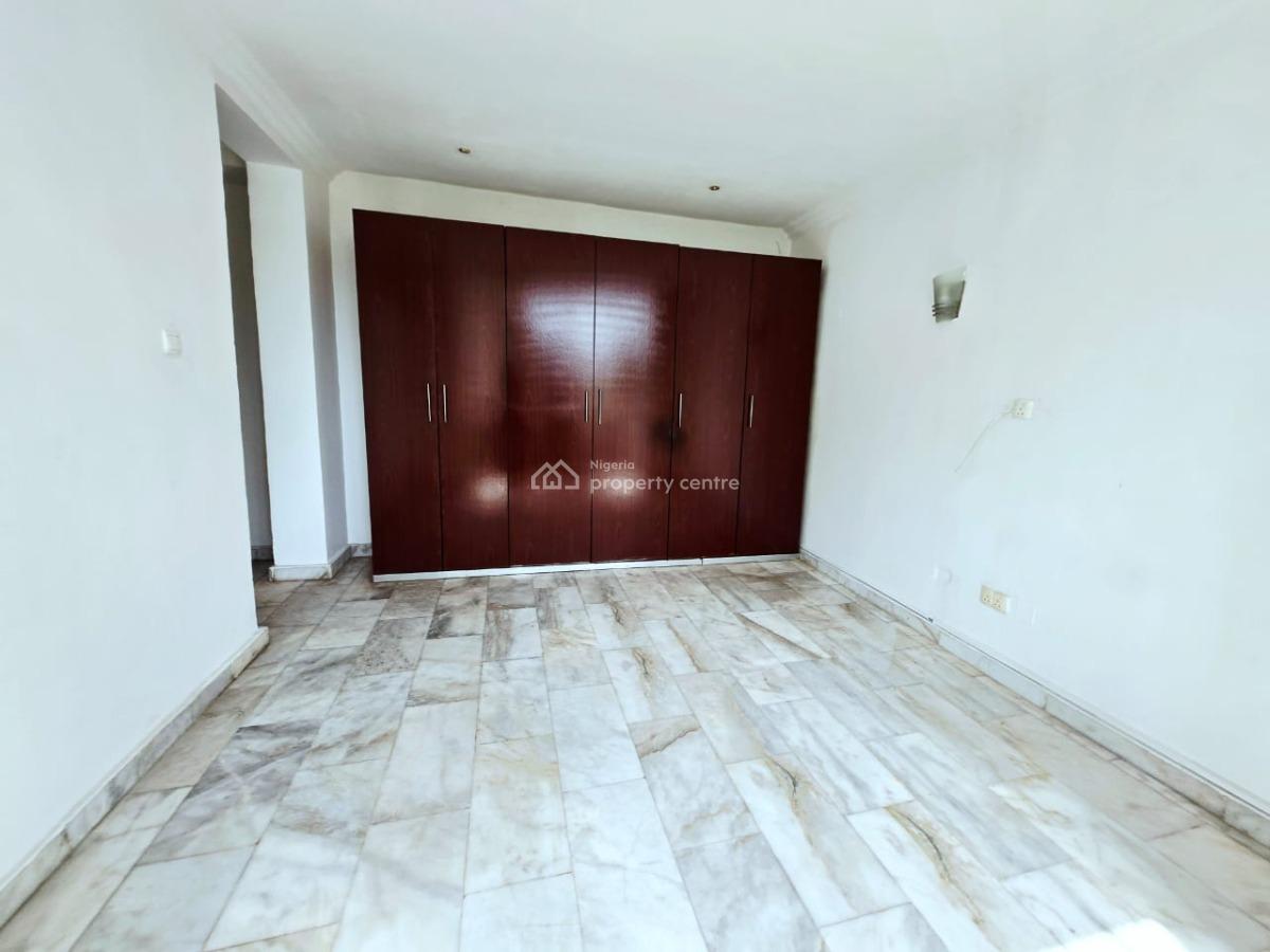 Well Maintained Waterfront 2-bedroom Apartment, Old Ikoyi, Ikoyi, Lagos, Flat / Apartment for Rent