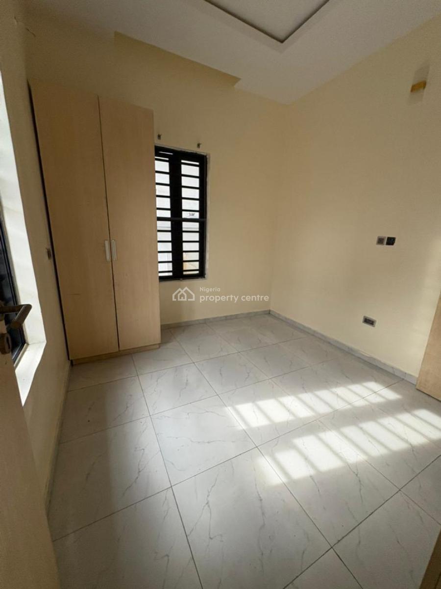 Standard Single Room in a Duplex Shared Apartment, Ikota, Lekki, Lagos, Self Contain (single Rooms) for Rent
