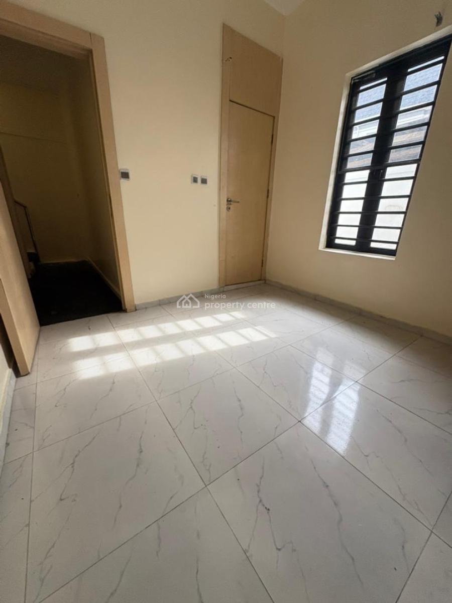 Standard Single Room in a Duplex Shared Apartment, Ikota, Lekki, Lagos, Self Contain (single Rooms) for Rent