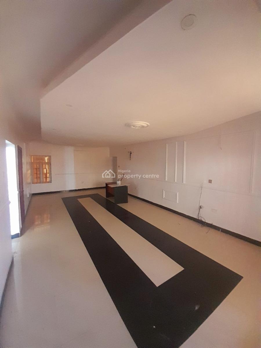 Spacious 3-bedroom Apartment -- Chevron Drive, Lekki, Chevron Drive, Lekki, Lagos, Terraced Duplex for Rent
