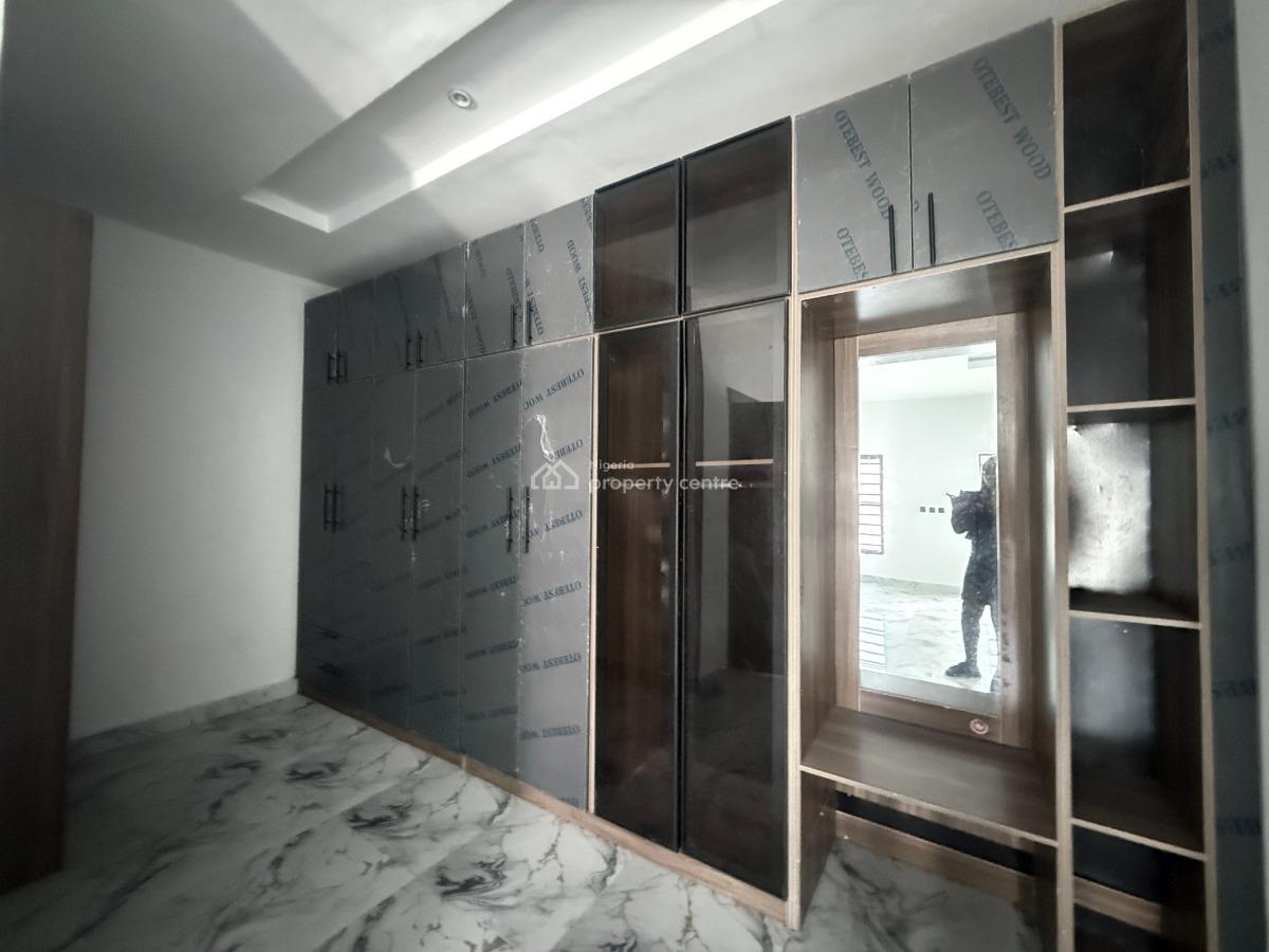 4 Bedroom Semi-detached Available, Lekki Phase 2, Lekki, Lagos, Semi-detached Duplex for Sale