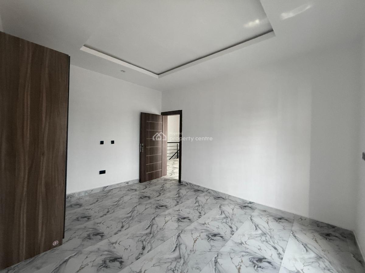 4 Bedroom Semi-detached Available, Lekki Phase 2, Lekki, Lagos, Semi-detached Duplex for Sale