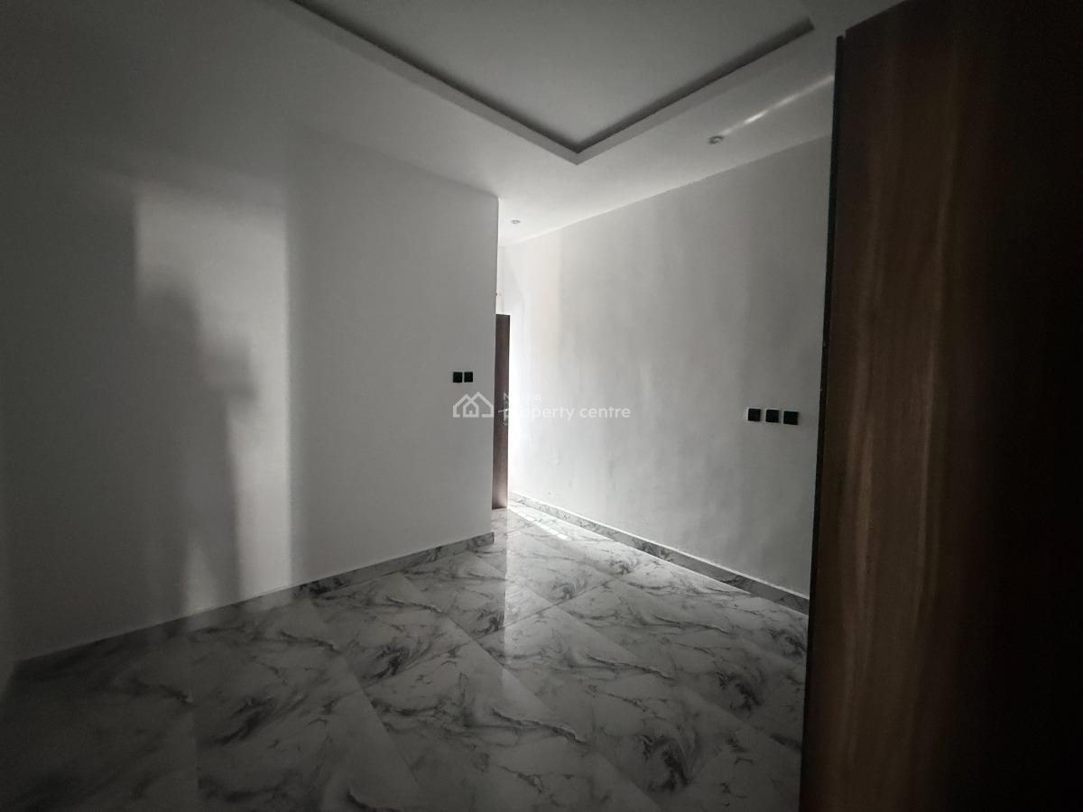 4 Bedroom Semi-detached Available, Lekki Phase 2, Lekki, Lagos, Semi-detached Duplex for Sale