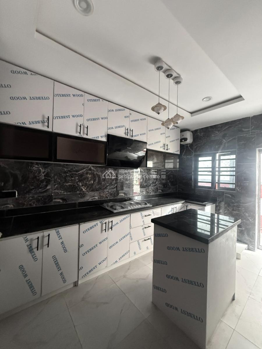 4 Bedroom Semi-detached Available, Lekki Phase 2, Lekki, Lagos, Semi-detached Duplex for Sale