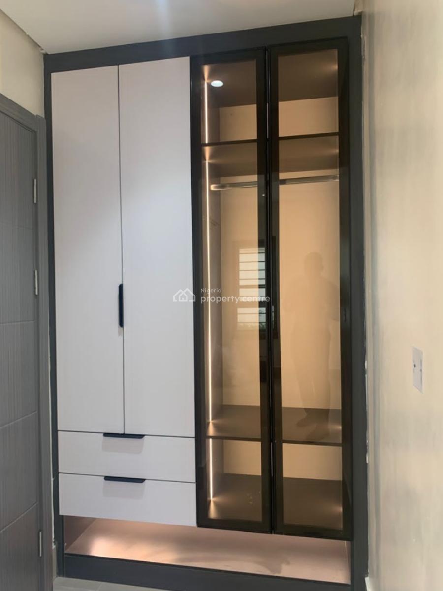 Fully Service 2 Bedroom Flat with Bq Swim Pool, Gym, at Oniru, Gerard Road, Ikoyi, Old Ikoyi, Ikoyi, Lagos, Flat / Apartment for Rent