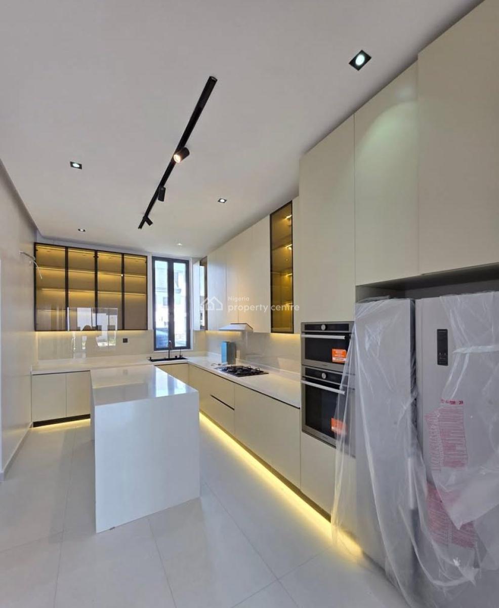 Contemporary 5 Bedroom Fully Detached Duplex with Swimming Pool, Cowrie Creek Estate, Ikate, Lekki, Lagos, Detached Duplex for Sale