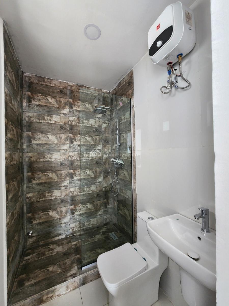 Luxury 2 Bedroom Apartment with Bq, Pool, Elevator, Lekki Phase 1, Lekki, Lagos, Flat / Apartment for Rent