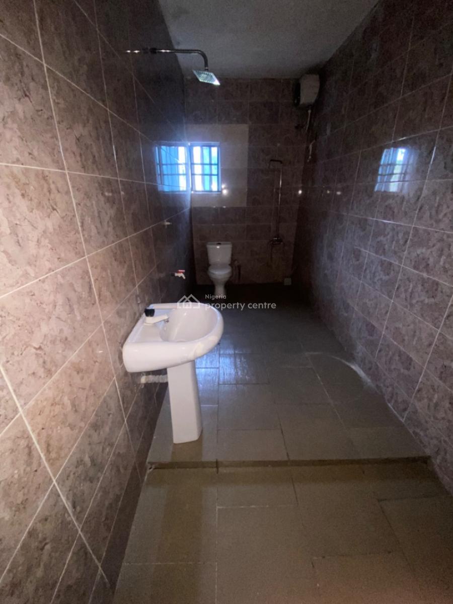 Clean 2 Bedroom Flat Close to Express, Lbs Close to The Express, Sangotedo, Ajah, Lagos, Flat / Apartment for Rent