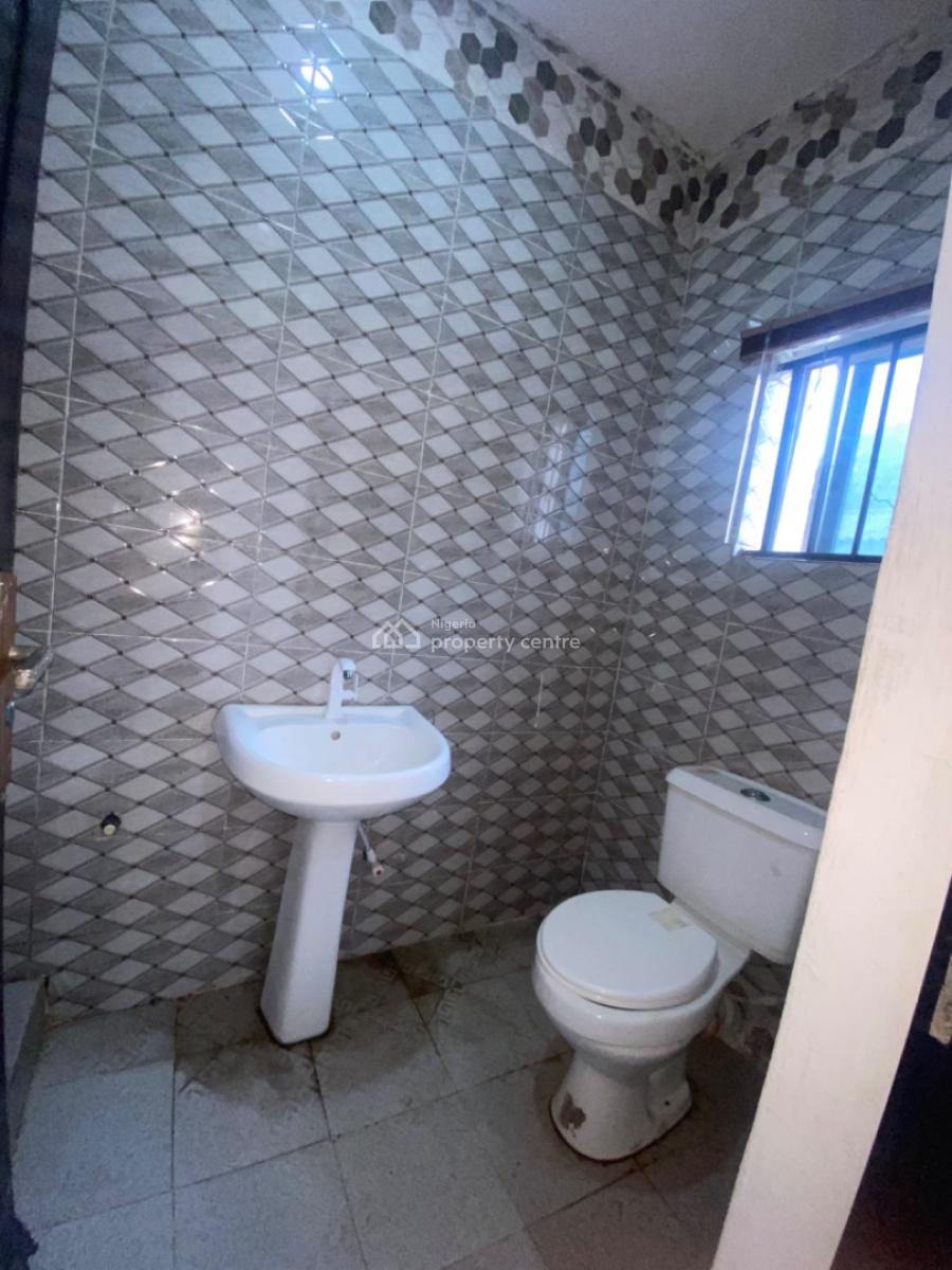 Clean 2 Bedroom Flat Close to Express, Lbs Close to The Express, Sangotedo, Ajah, Lagos, Flat / Apartment for Rent