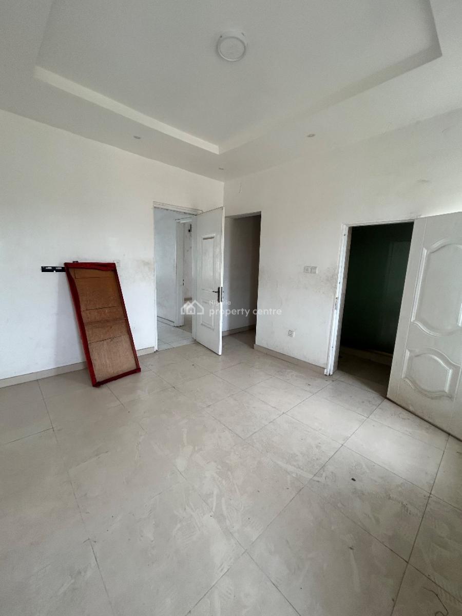 Well Maintained and Spacious 2bedroom   Open Plan Kitchen, Osapa, Lekki, Lagos, Flat / Apartment for Rent