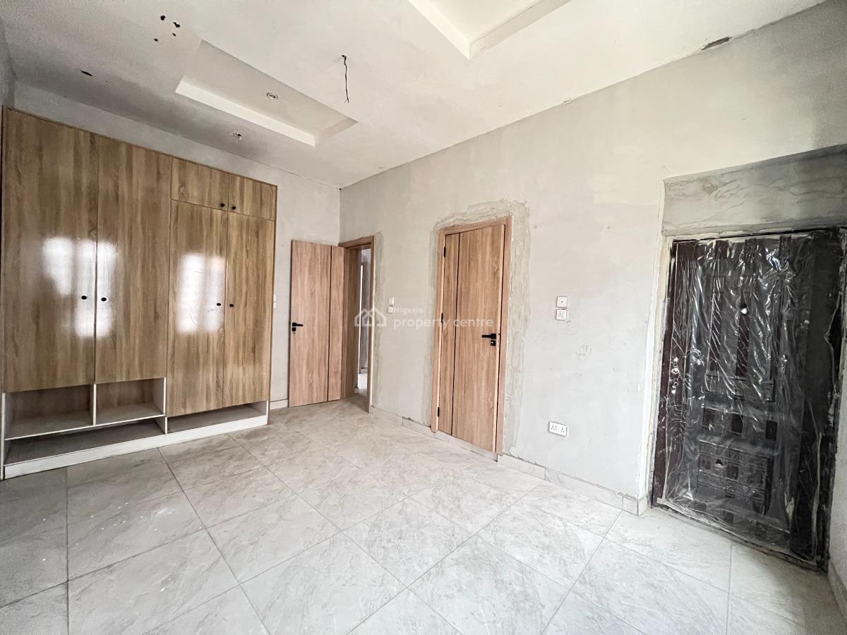 4 Bedroom Terrace Available, Lekki Phase 2, Lekki, Lagos, Terraced Duplex for Sale